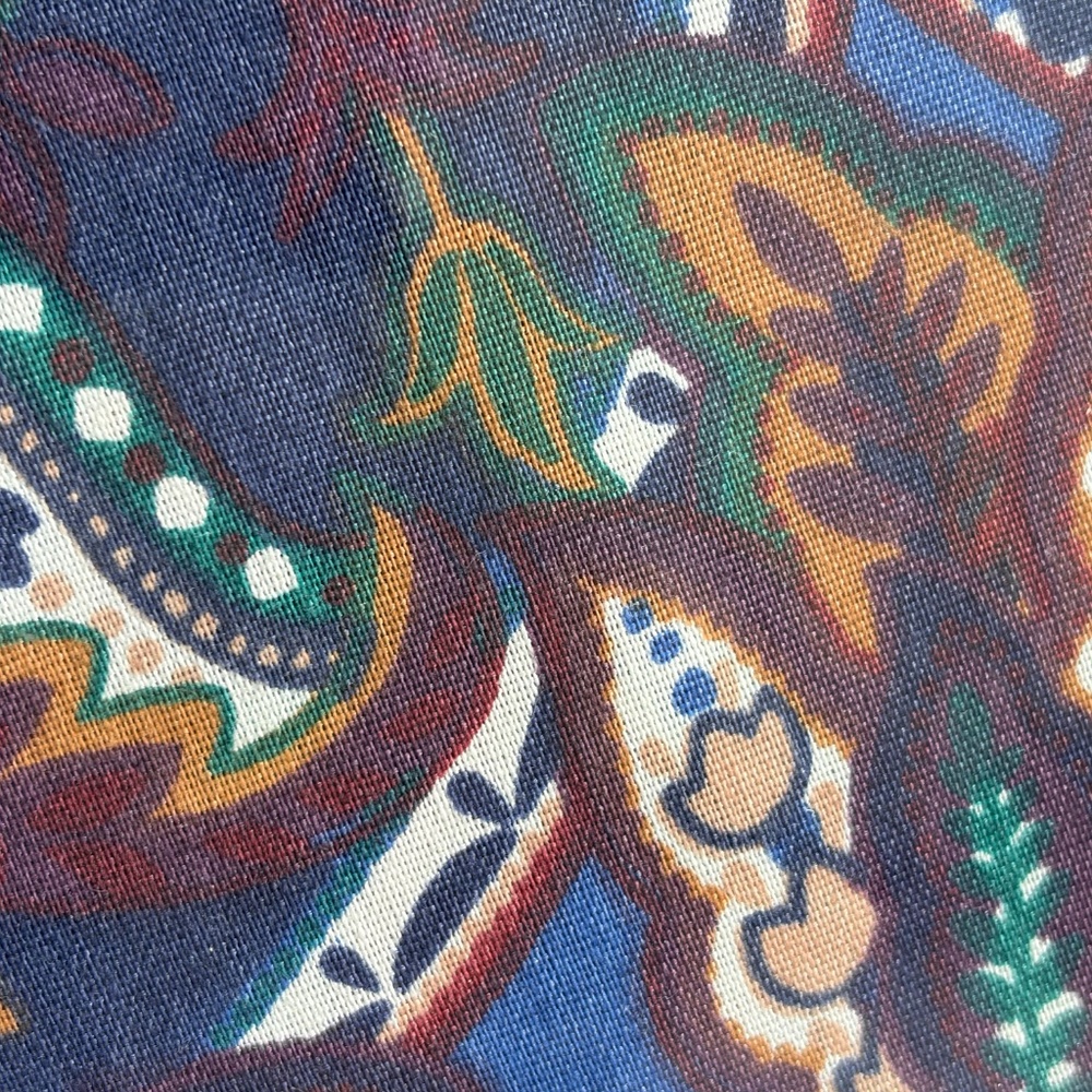 new JCPenny Navy Blue, Burgandy, Tan Paisley Queen Bedskirt + 2 Std Pillow shams - Picture 10 of 13